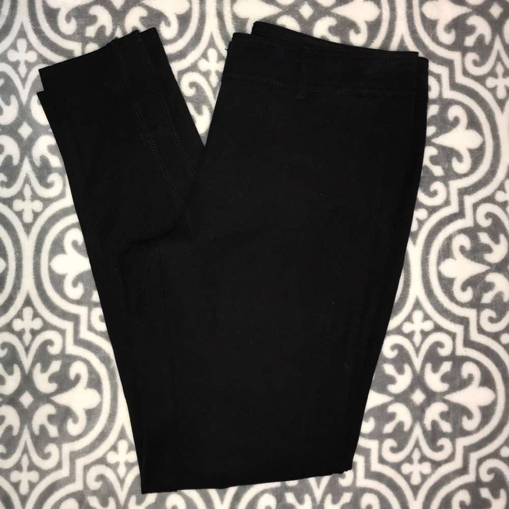 New York & Co Tapered Ankle Pant/Capri Size 4